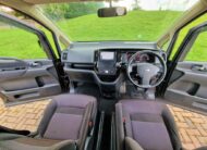 2010 Nissan Serena Automatic 8 Seater