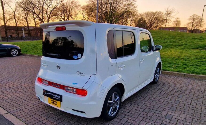 Nissan Cube 2013