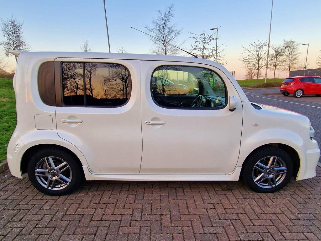 Nissan Cube 2013