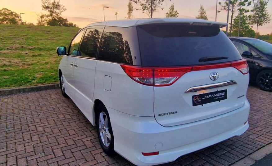 Toyota Estima 2010
