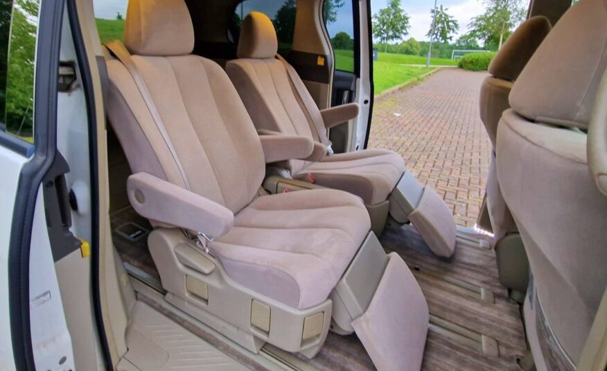 2008 Toyota Estima