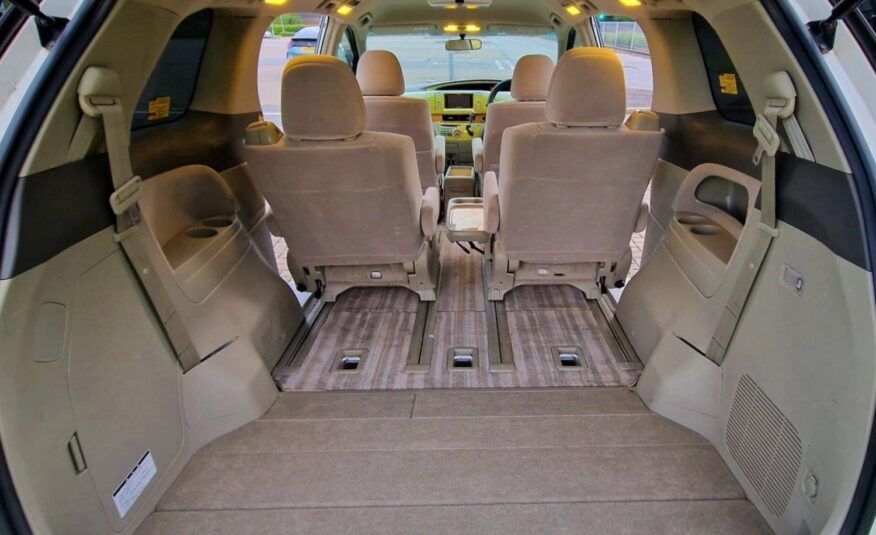 2008 Toyota Estima