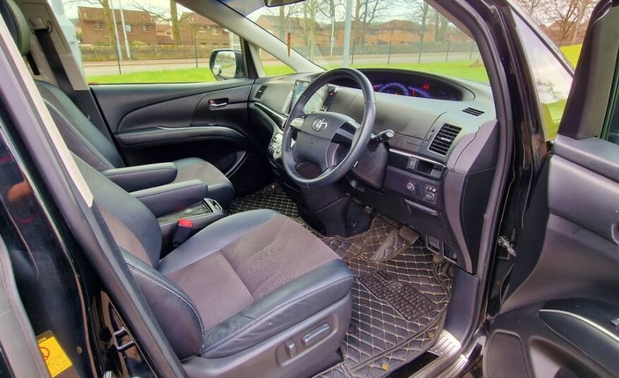 2013 Toyota Estima
