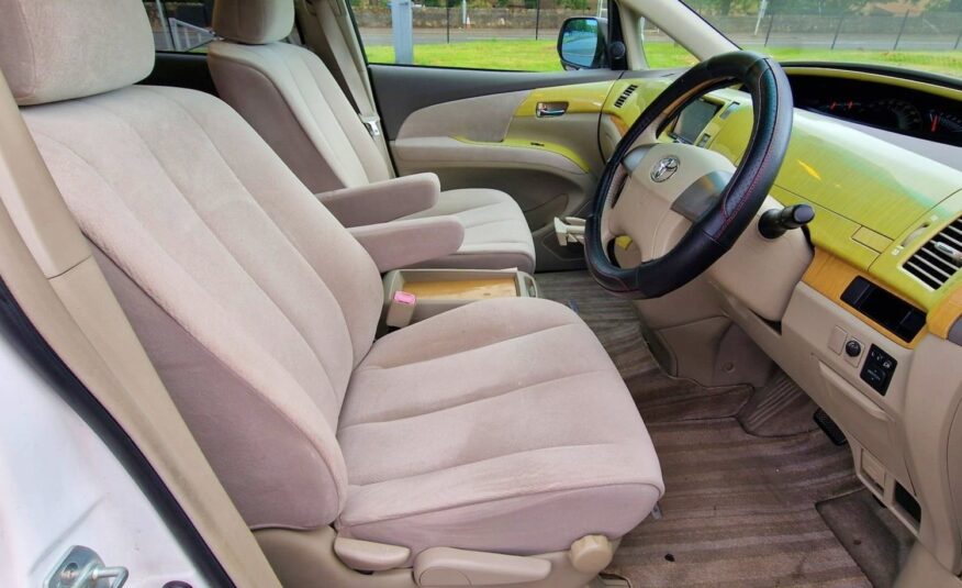 2008 Toyota Estima