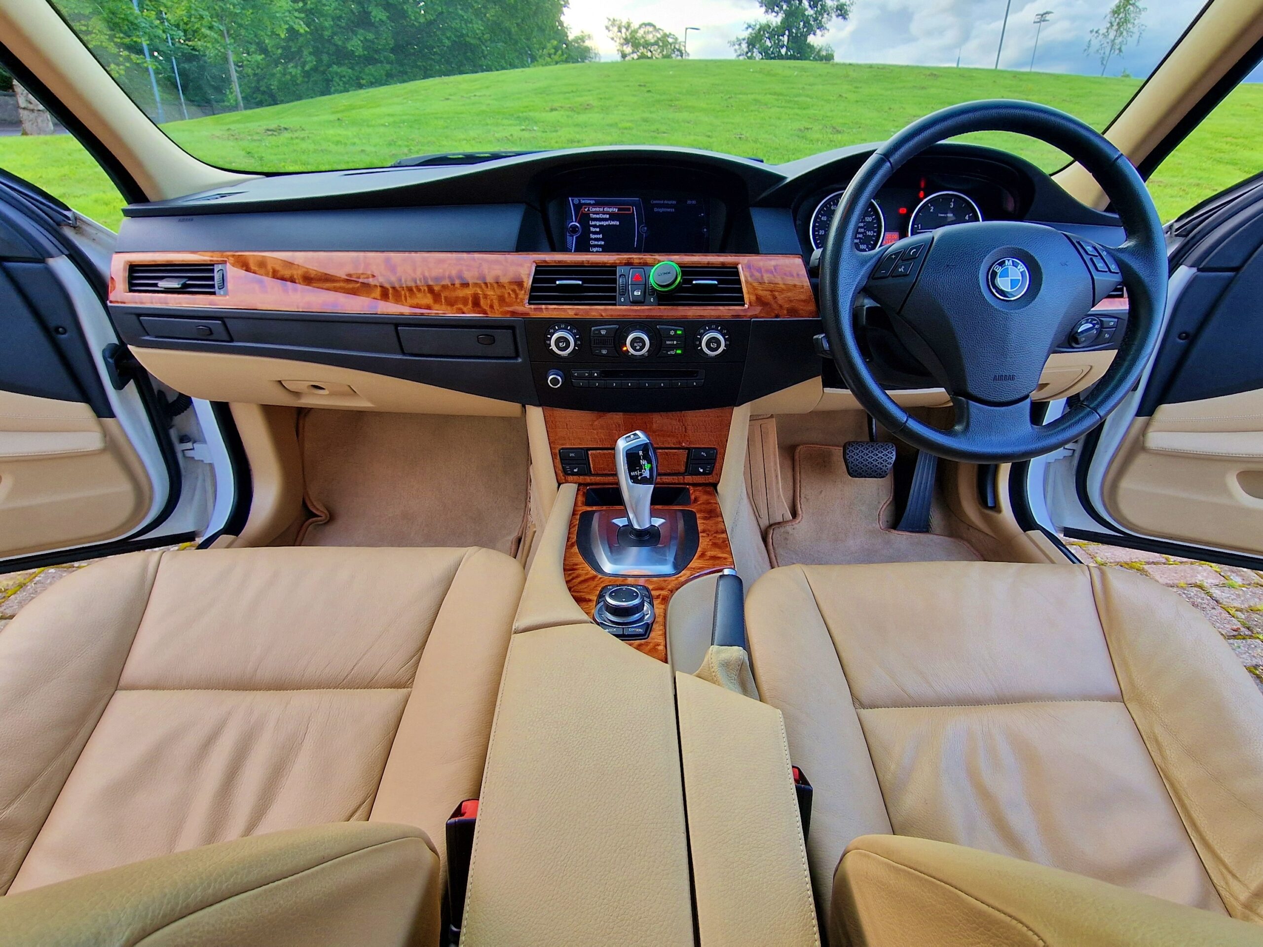 2009 BMW 520d Automatic Business Edition