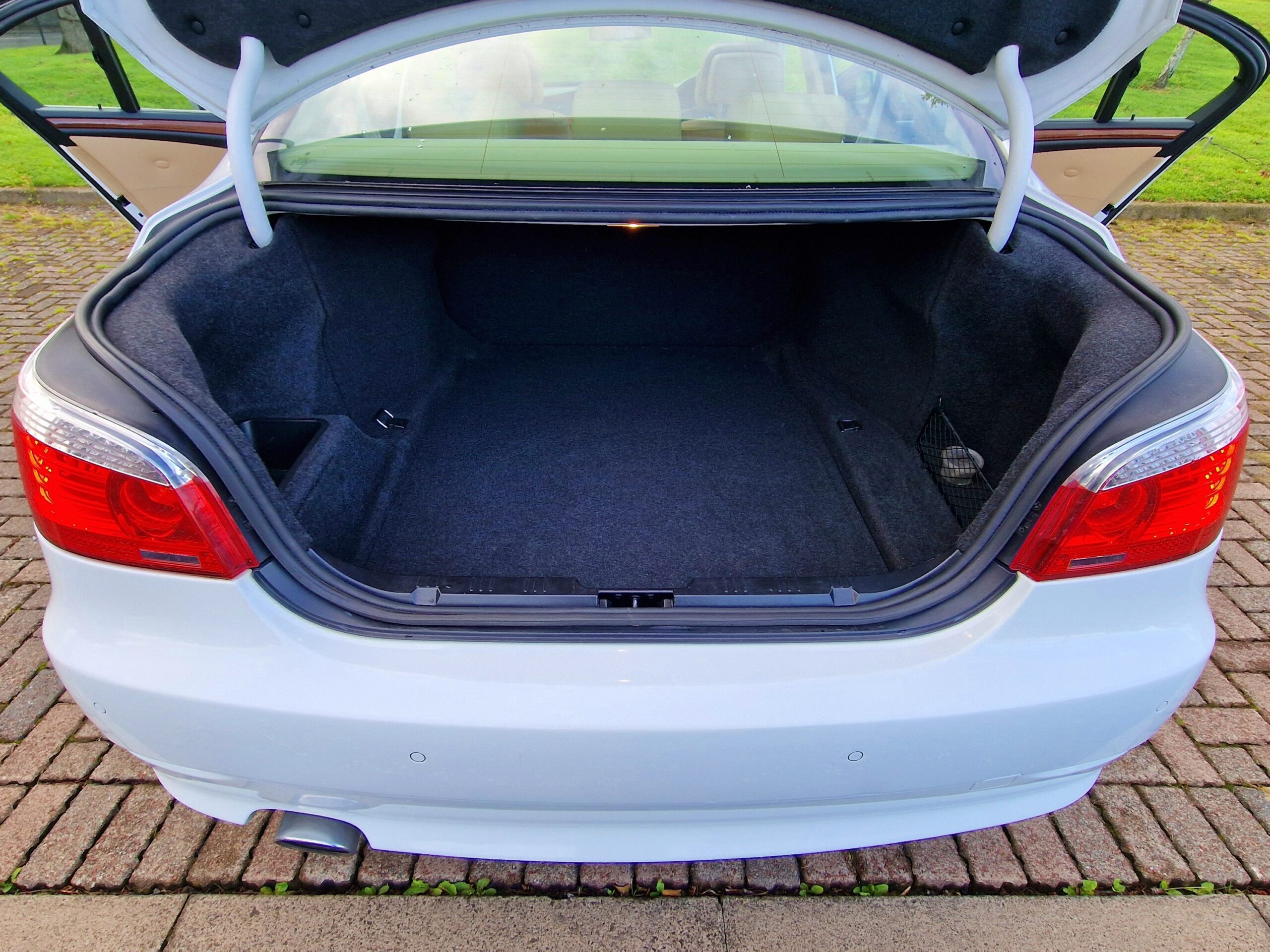 2009 BMW 520d Automatic Business Edition