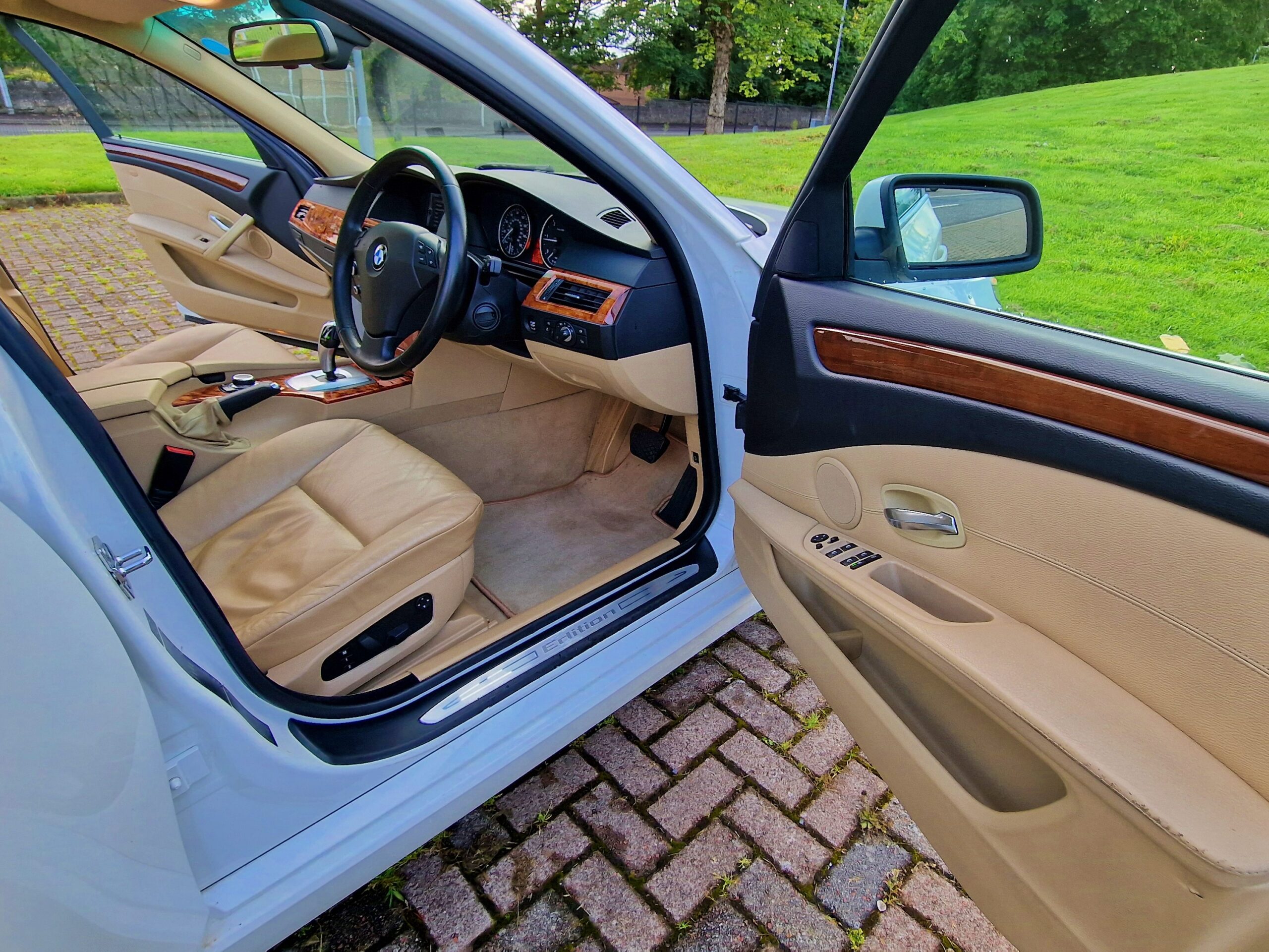 2009 BMW 520d Automatic Business Edition