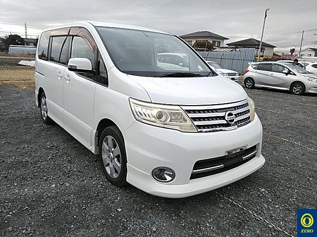 2010 Nissan Serena Automatic 8 Seater