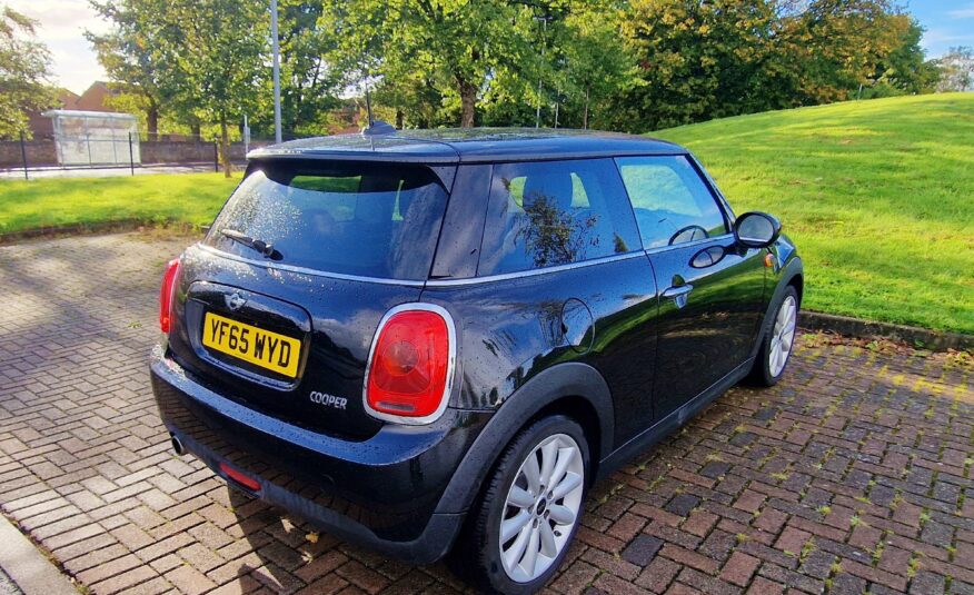 2016 MINI HATCHBACK 1.5 Cooper 3dr
