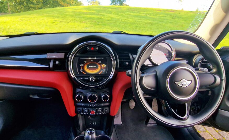 2016 MINI HATCHBACK 1.5 Cooper 3dr