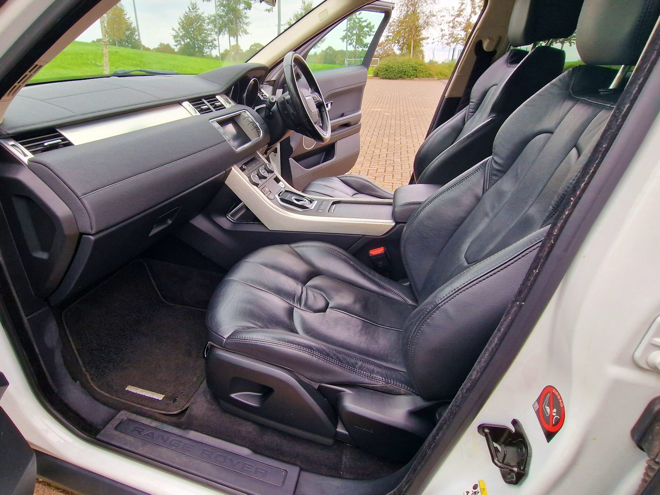 LAND ROVER RANGE ROVER EVOQUE 2.2 SD4 Pure 5dr Auto