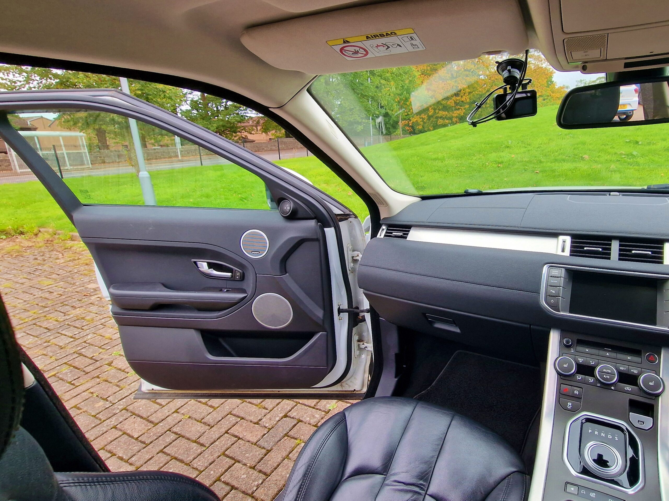 LAND ROVER RANGE ROVER EVOQUE 2.2 SD4 Pure 5dr Auto