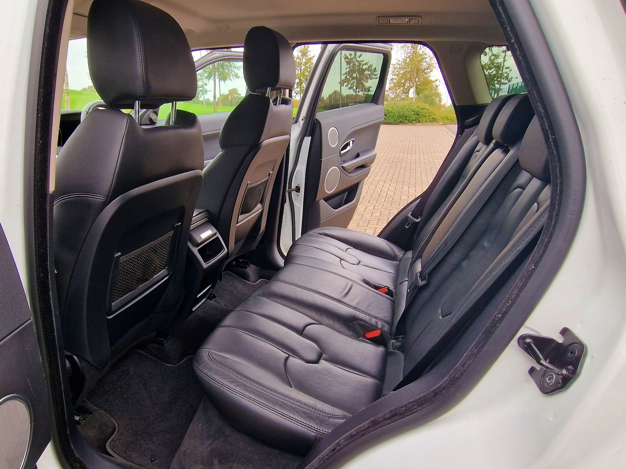 LAND ROVER RANGE ROVER EVOQUE 2.2 SD4 Pure 5dr Auto