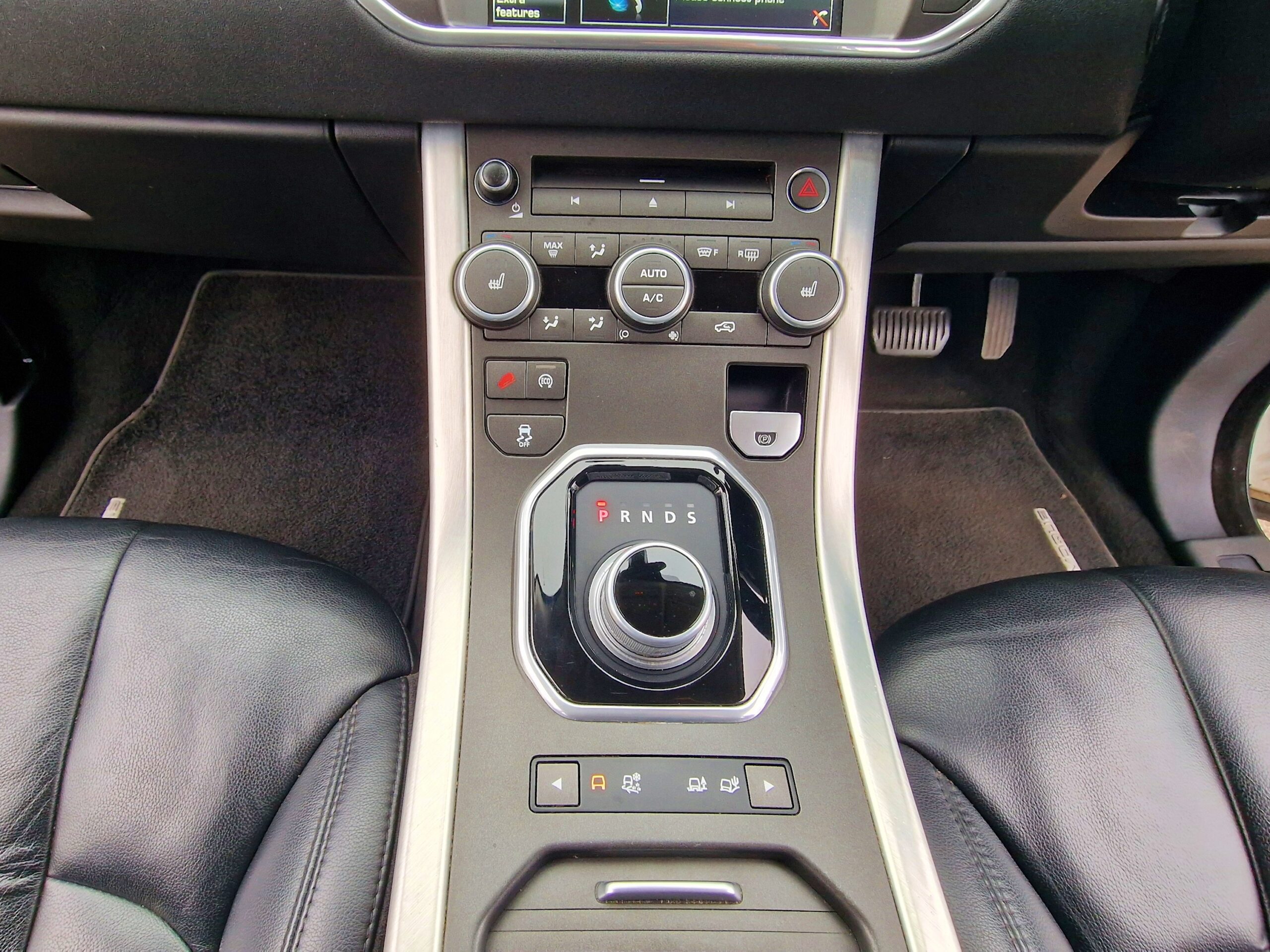 LAND ROVER RANGE ROVER EVOQUE 2.2 SD4 Pure 5dr Auto