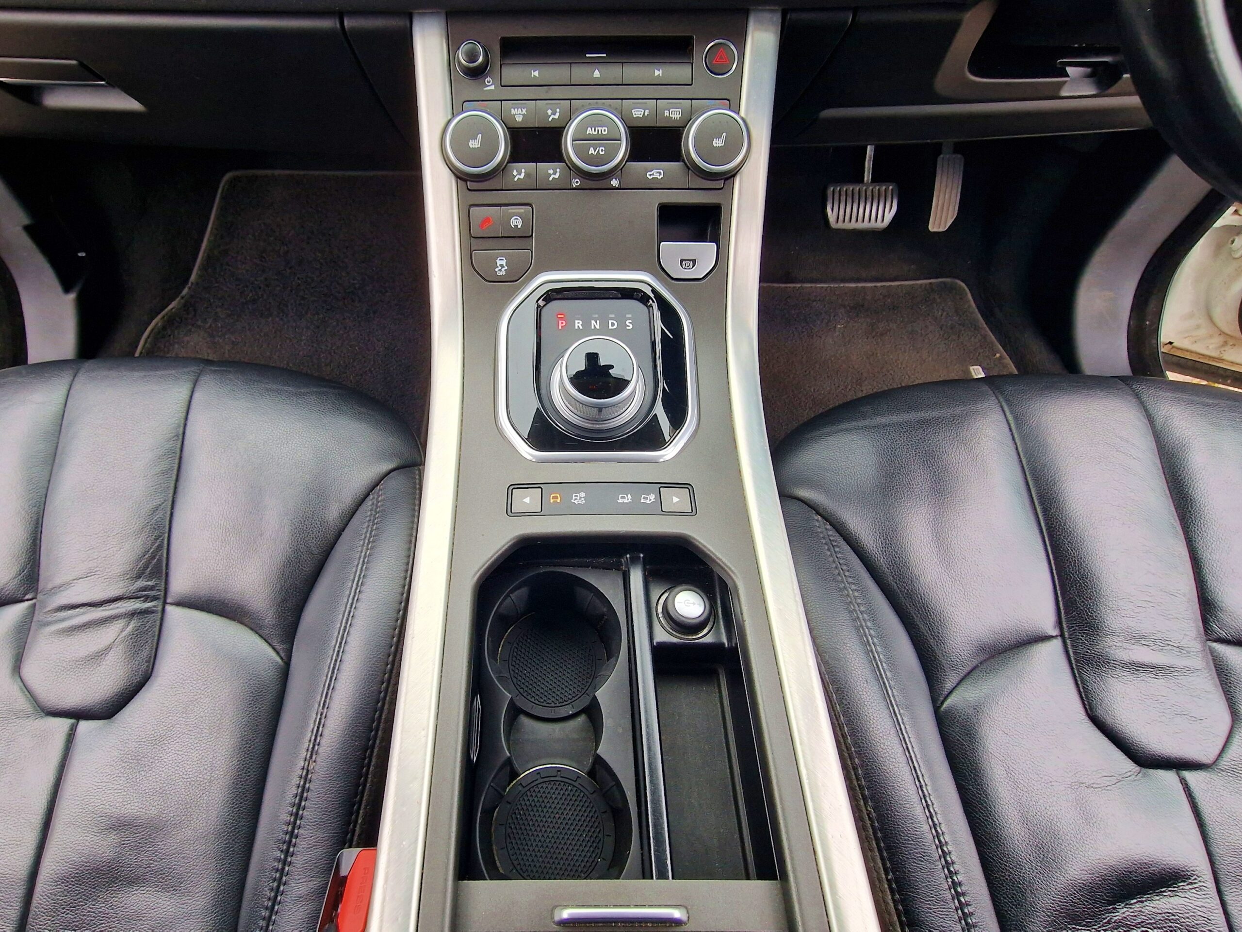 LAND ROVER RANGE ROVER EVOQUE 2.2 SD4 Pure 5dr Auto