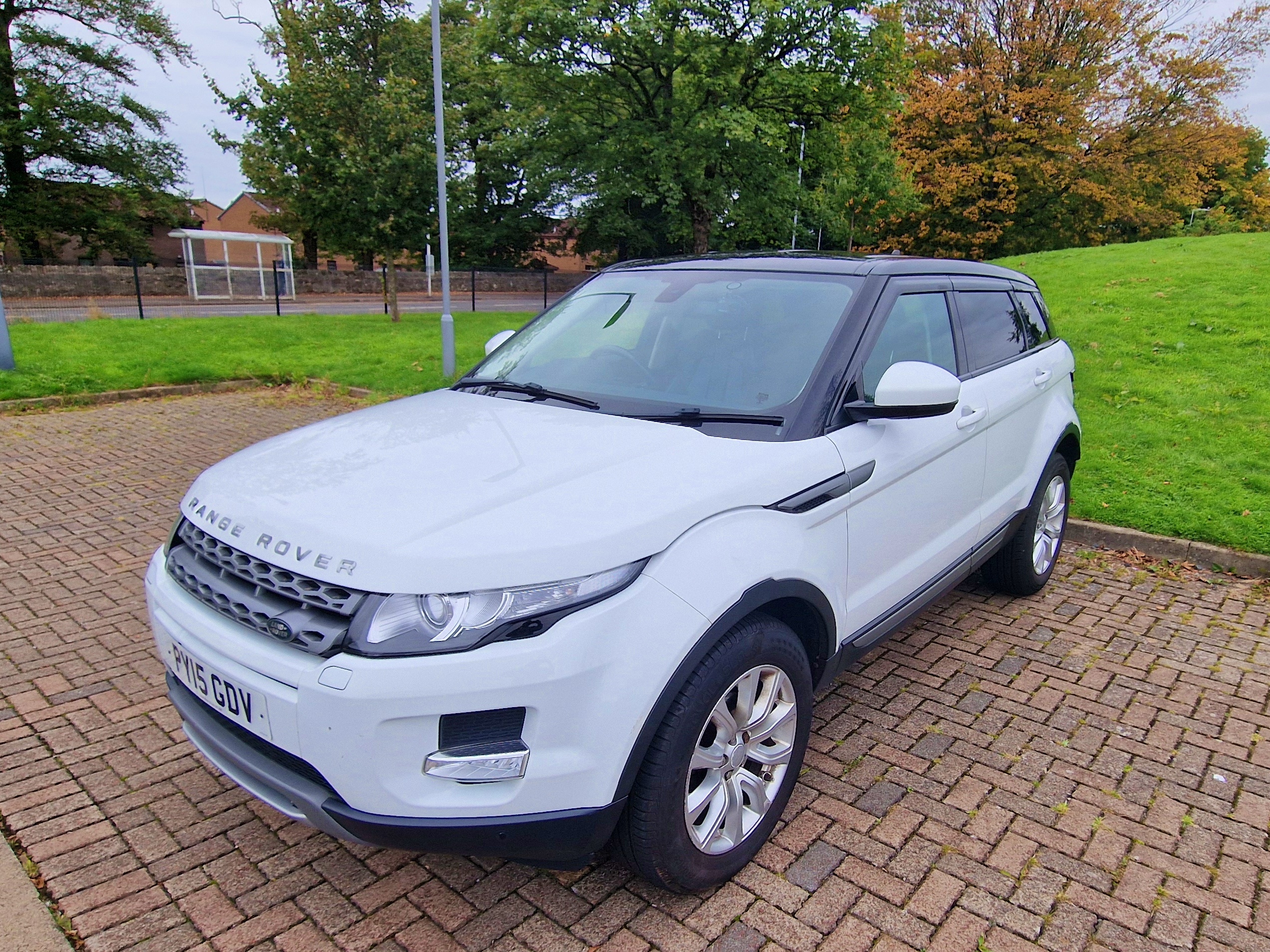 LAND ROVER RANGE ROVER EVOQUE 2.2 SD4 Pure 5dr Auto