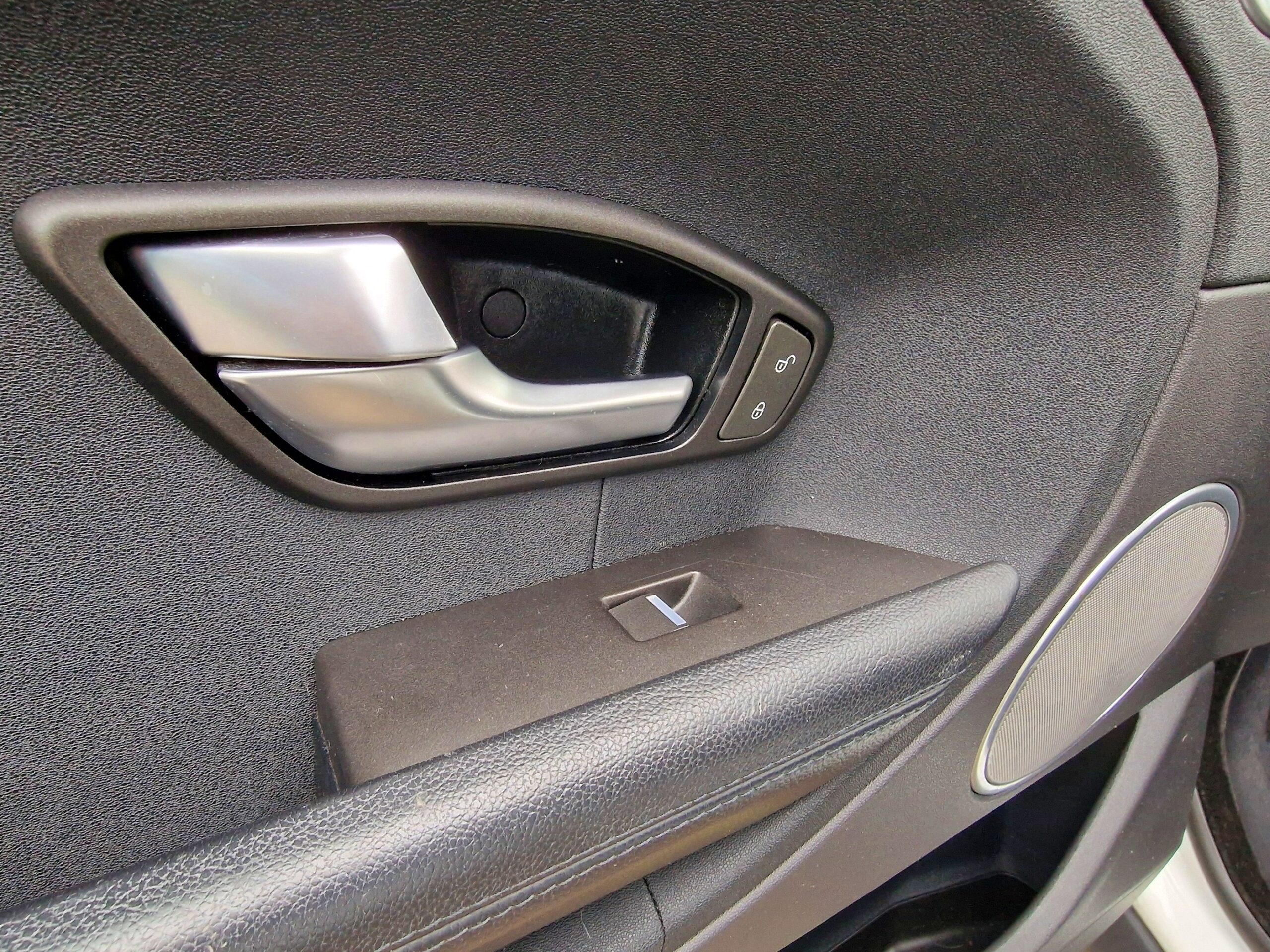 LAND ROVER RANGE ROVER EVOQUE 2.2 SD4 Pure 5dr Auto