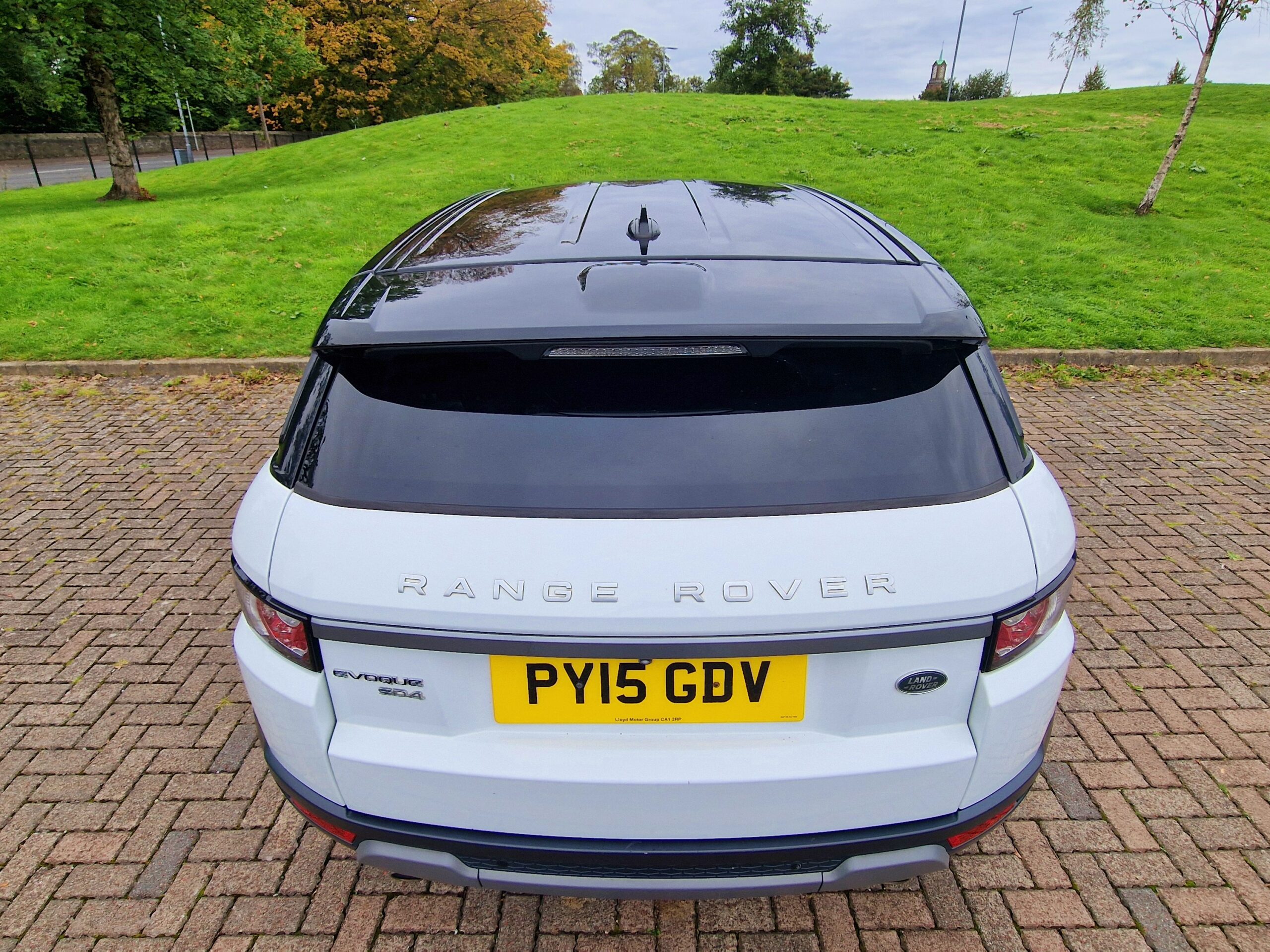 LAND ROVER RANGE ROVER EVOQUE 2.2 SD4 Pure 5dr Auto