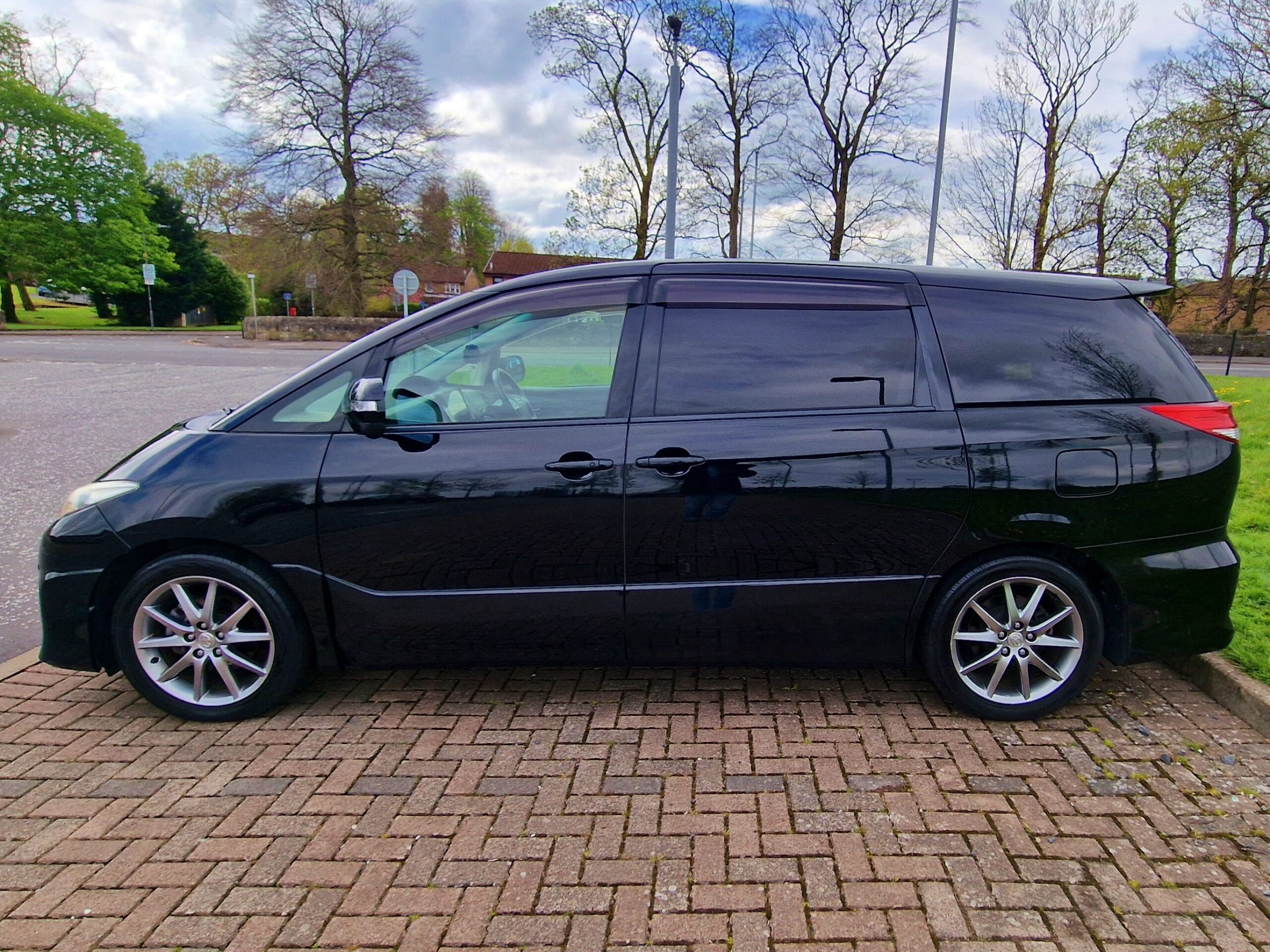 2012 Toyota Estima 7 Seater Automatic