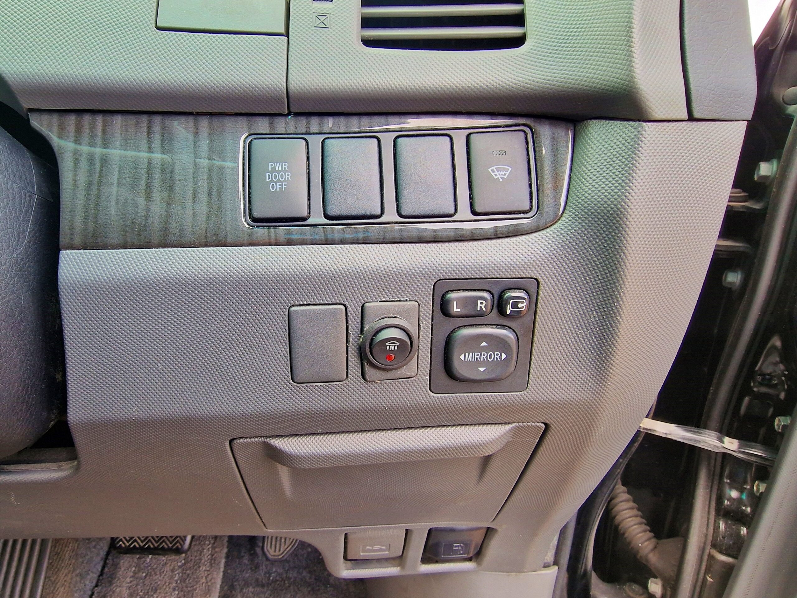 2012 Toyota Estima 7 Seater Automatic