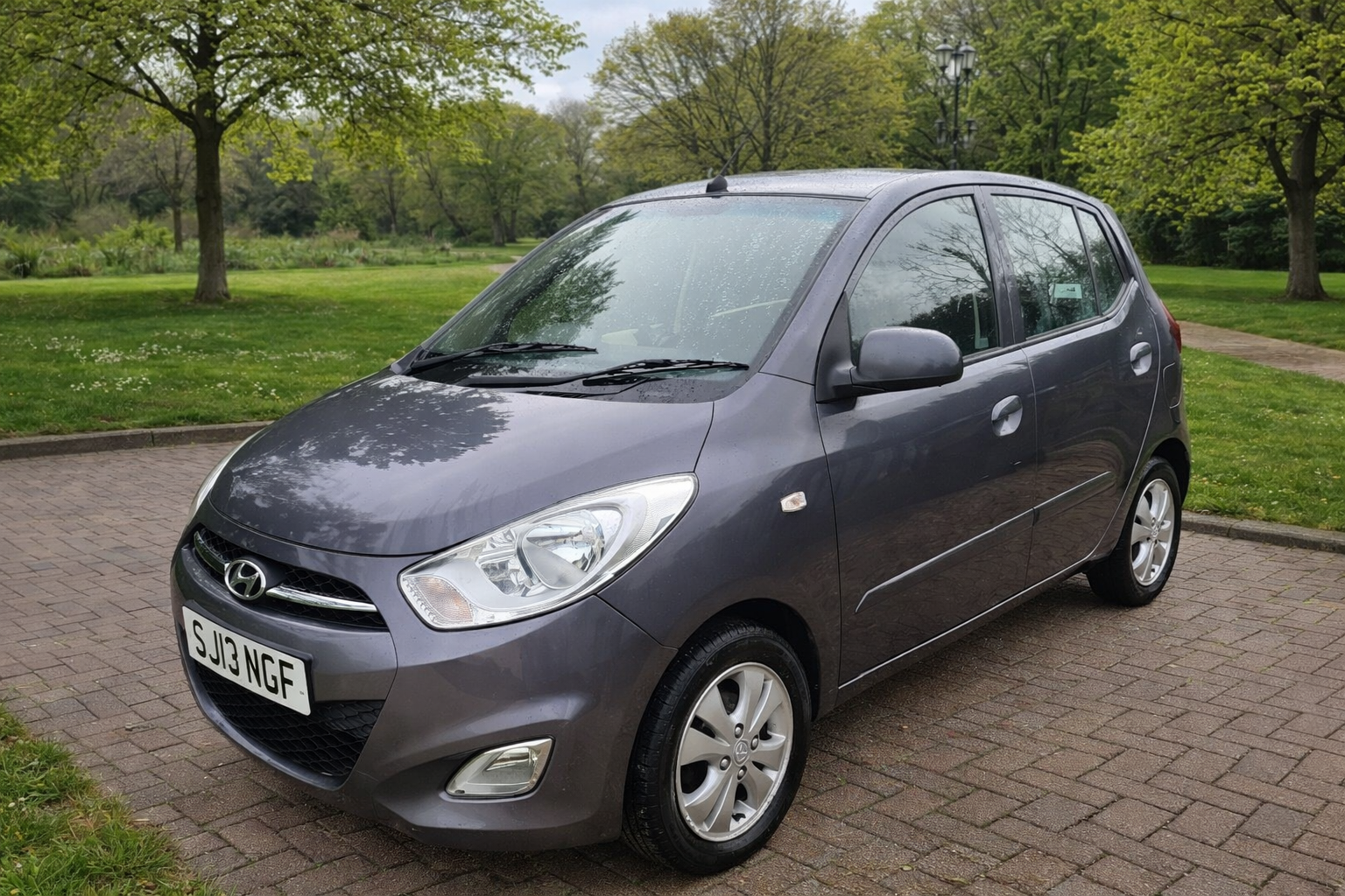2013 Hyundai i10 Automatic 5 Door