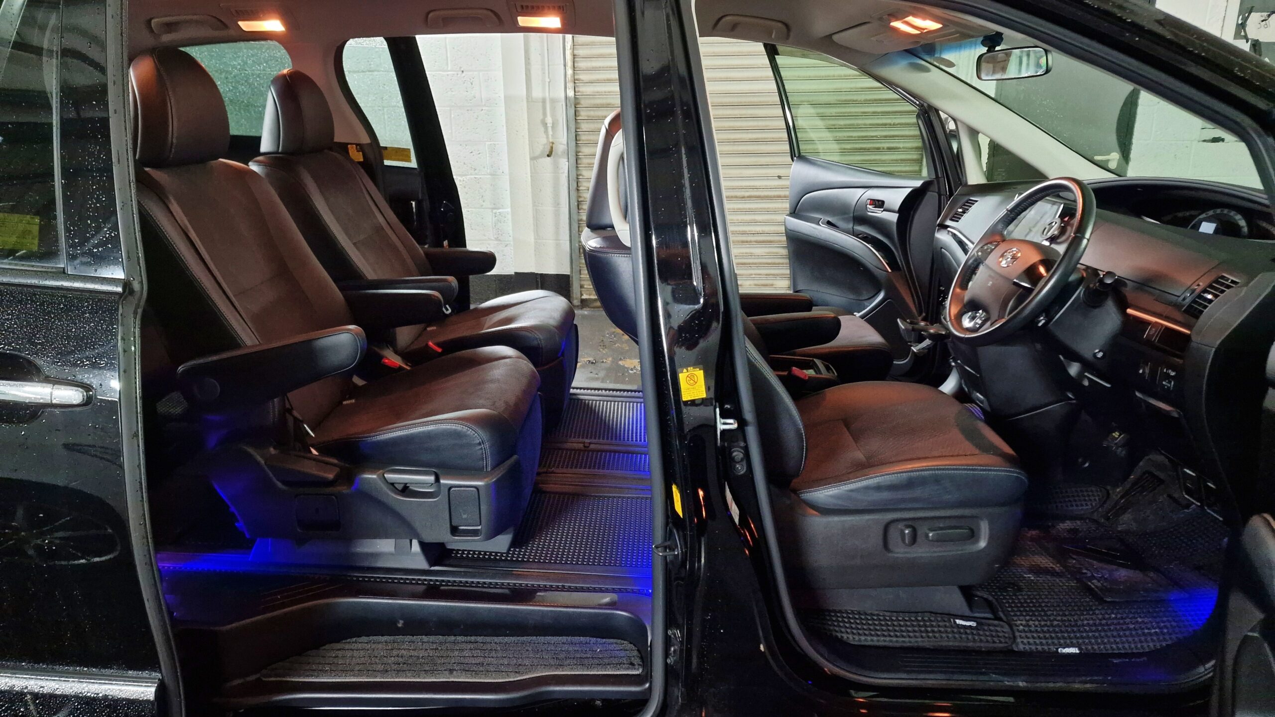 2012 Toyota Estima