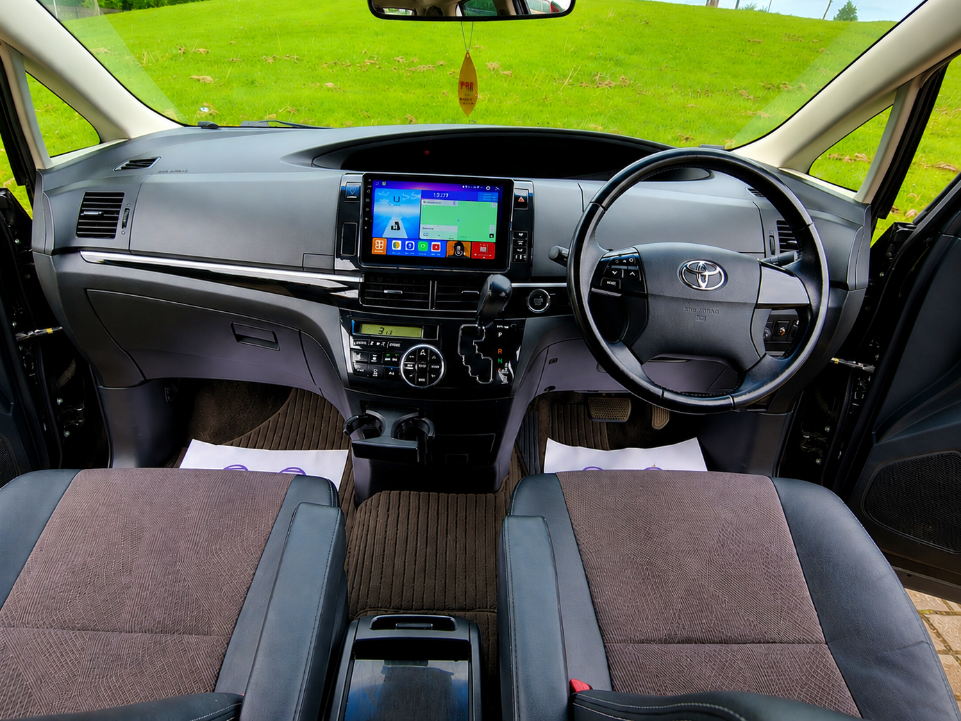 2013 Toyota Estima Automatic